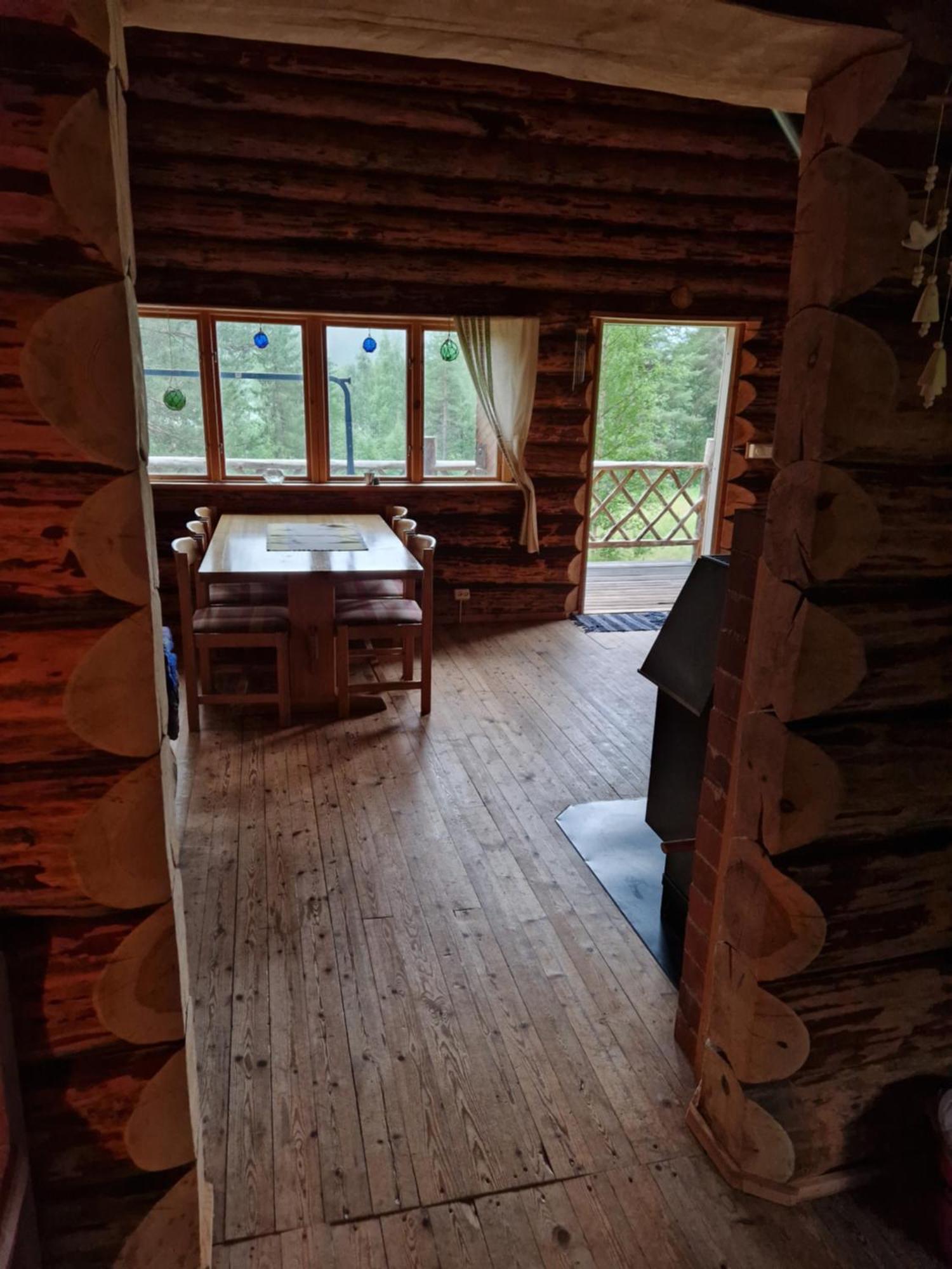 Lakeside Wilderness Cabin Йокмокк Экстерьер фото