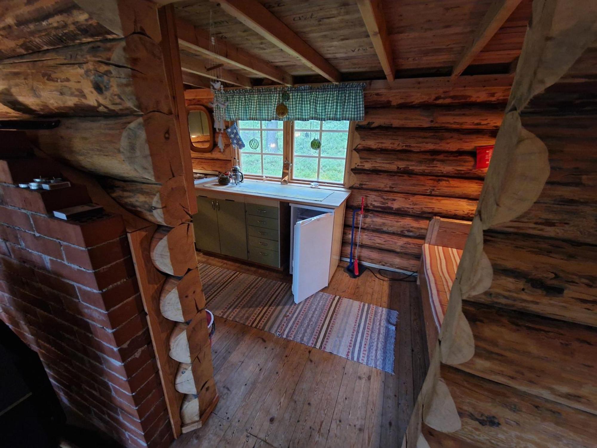 Lakeside Wilderness Cabin Йокмокк Экстерьер фото