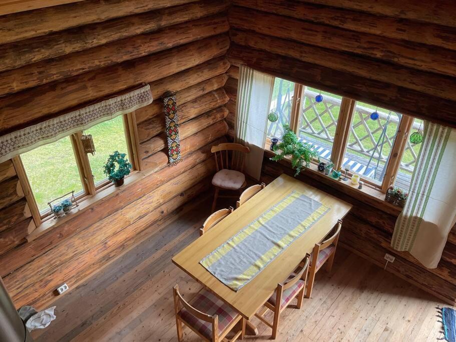 Lakeside Wilderness Cabin Йокмокк Экстерьер фото