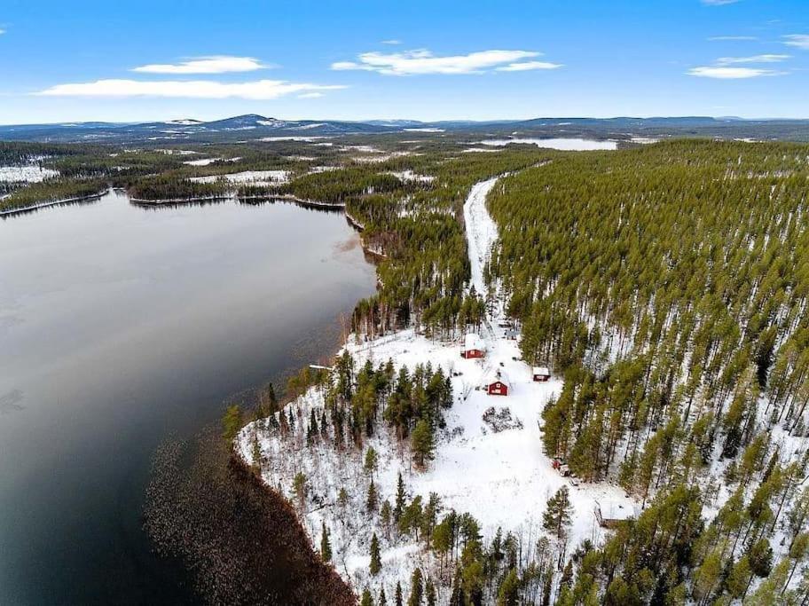 Lakeside Wilderness Cabin Йокмокк Экстерьер фото
